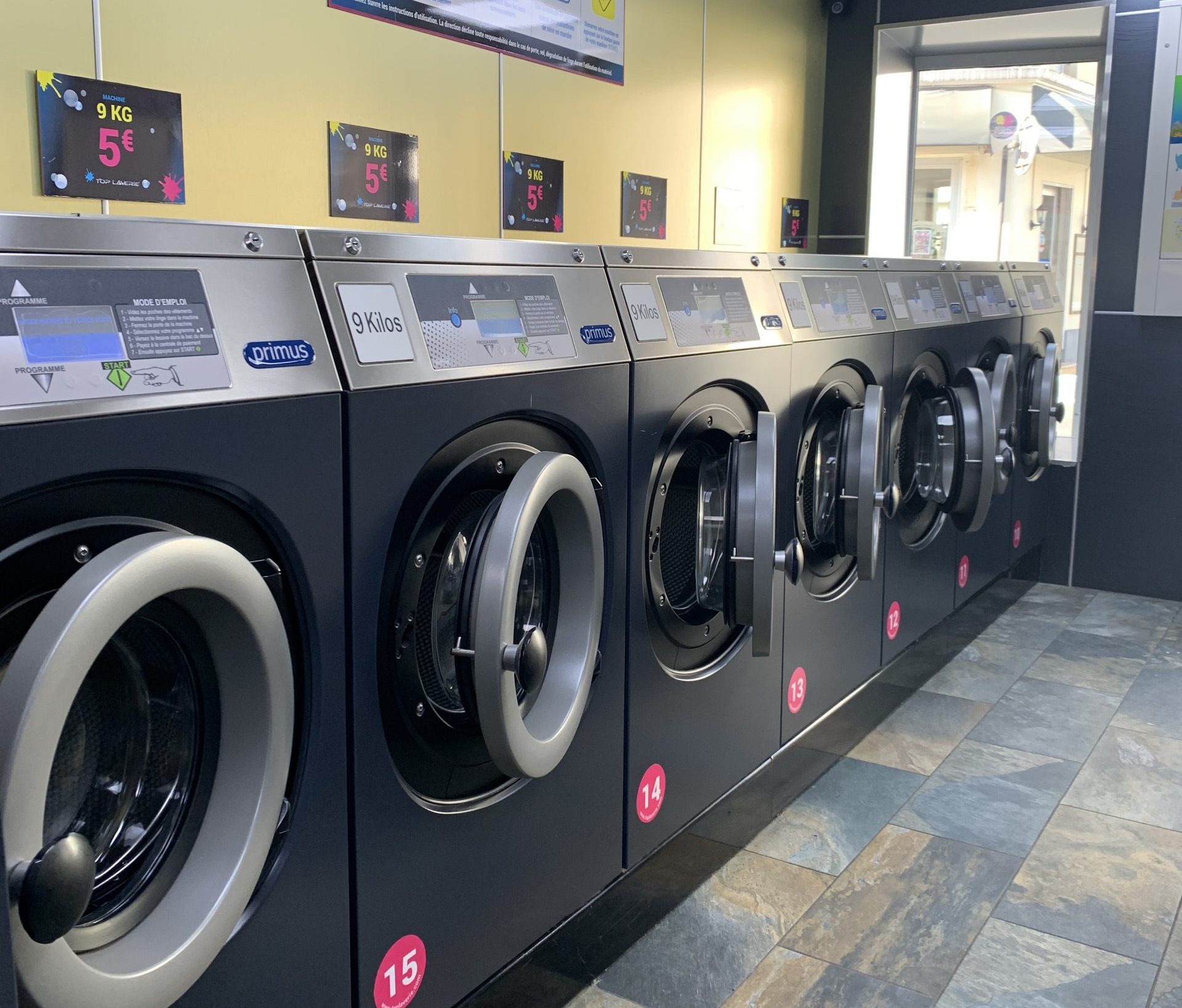 IMG_1130 laverie Longjumeau